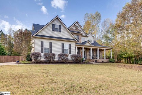 A home in Easley