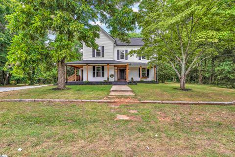 A home in Laurens