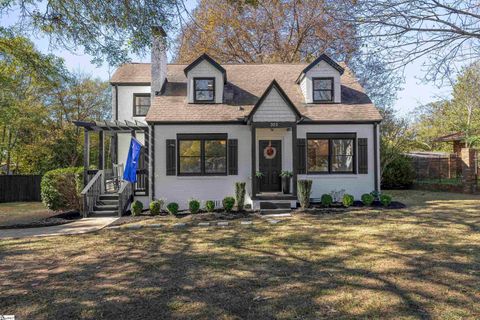 A home in Easley