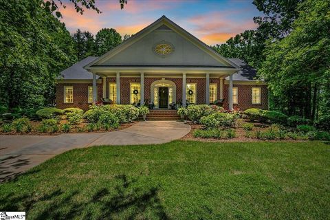 A home in Taylors