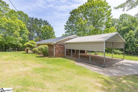 A home in Easley