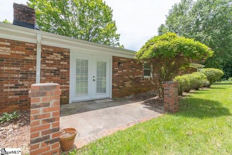 A home in Easley