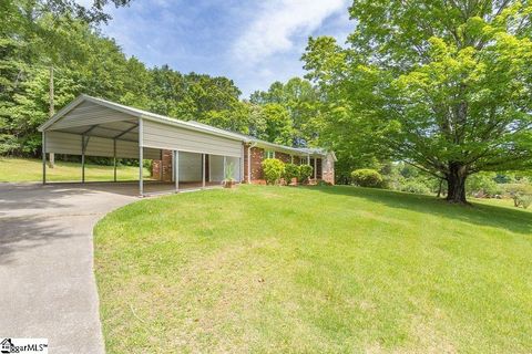 A home in Easley