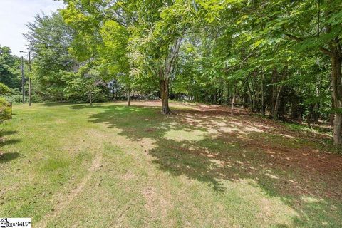 A home in Easley