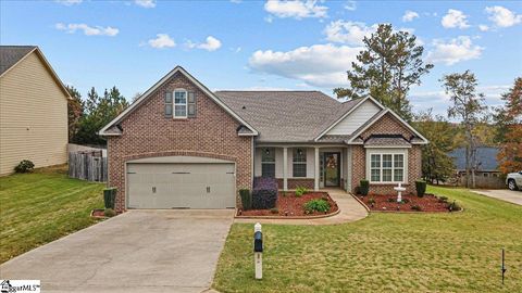 A home in Duncan