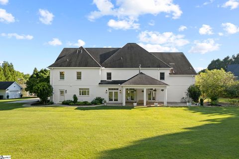 A home in Easley