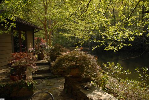 A home in Landrum