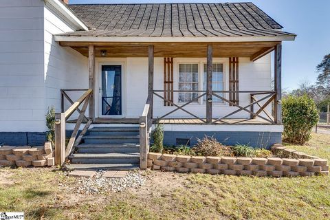 A home in Chesnee