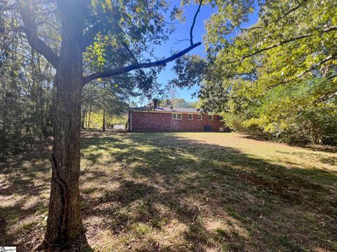 A home in Easley