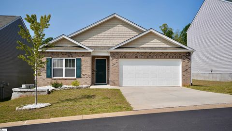 A home in Easley