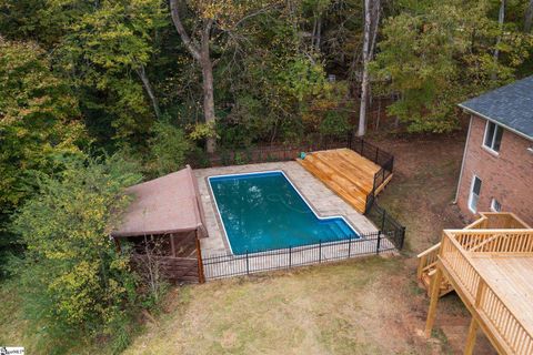 A home in Easley