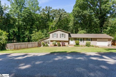 Single Family Residence in West Union SC 442 Eastcliff Drive.jpg