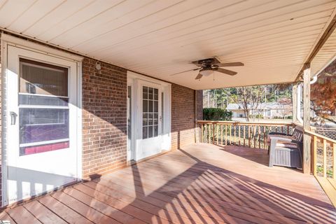 A home in Easley