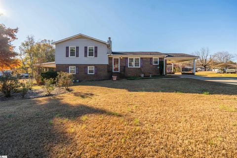 A home in Easley