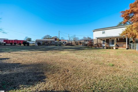 A home in Easley