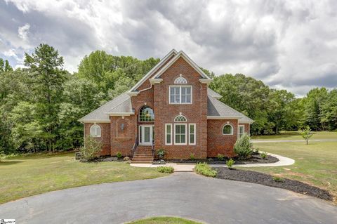 A home in Easley