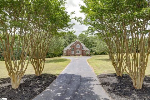 A home in Easley