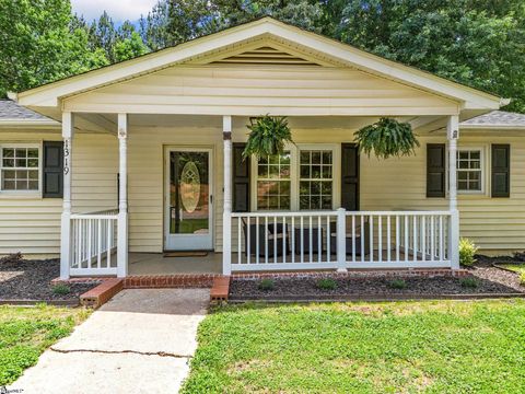 A home in Landrum