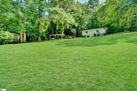 A home in Laurens