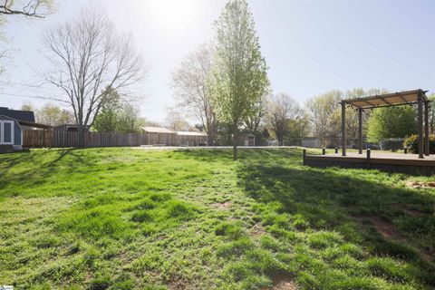 A home in Moore