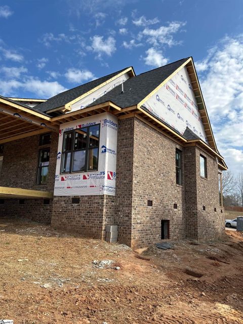 A home in Roebuck
