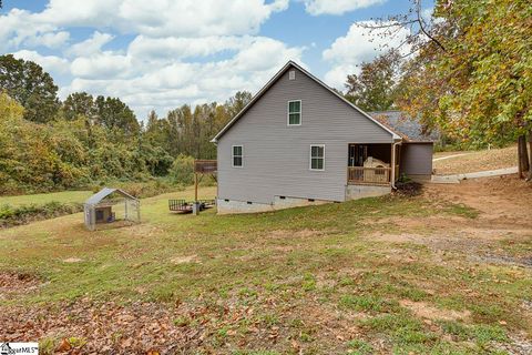 A home in Easley