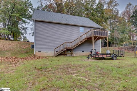 A home in Easley