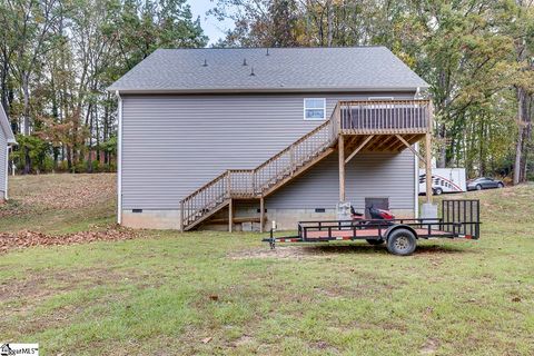 A home in Easley