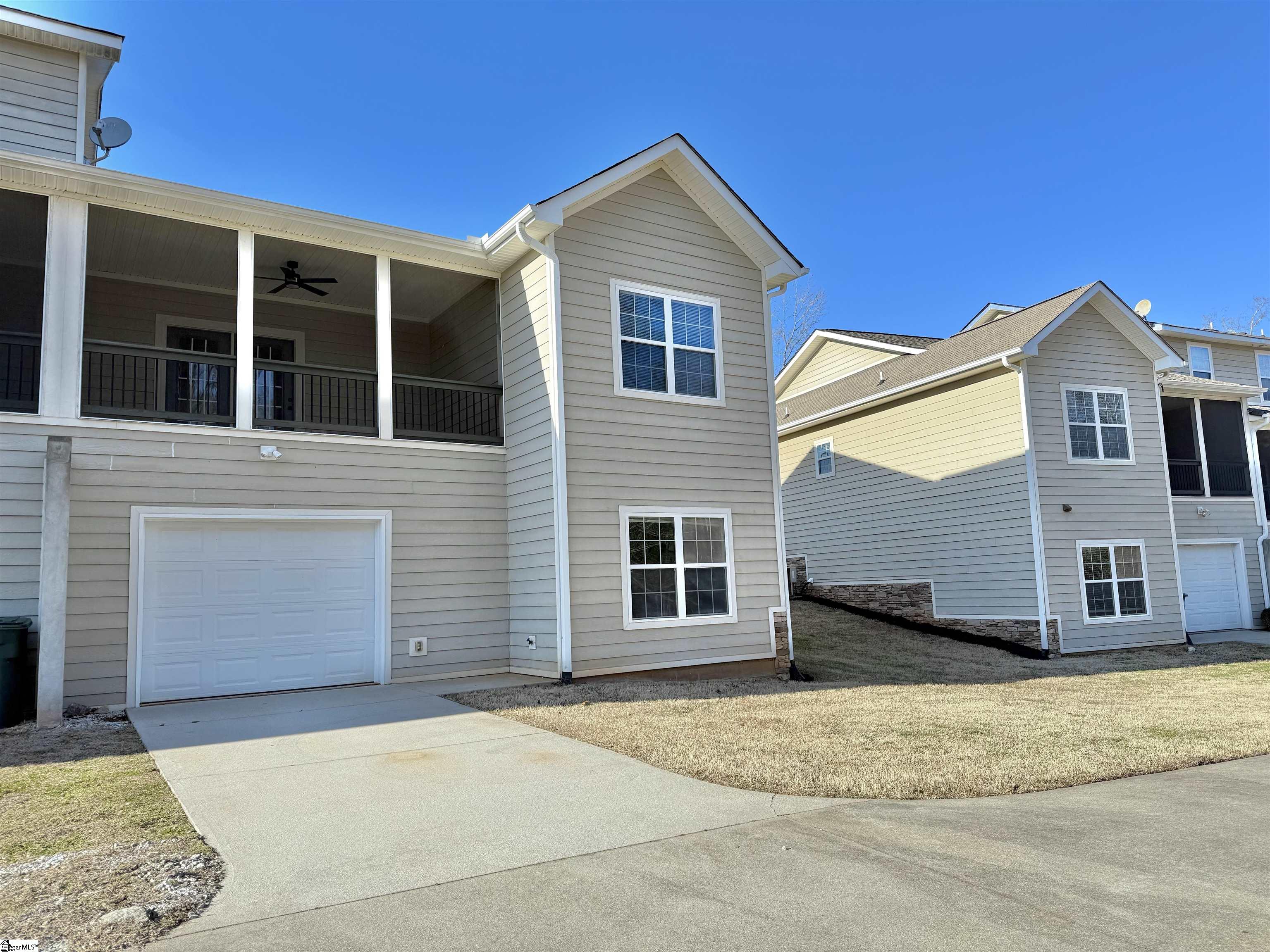 Seneca, South Carolina 29678, United States, 3 Bedrooms Bedrooms, ,3 BathroomsBathrooms,Residential,Contingent,17688