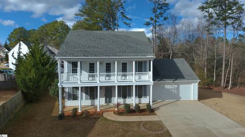 A home in Easley