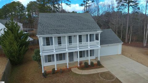 A home in Easley