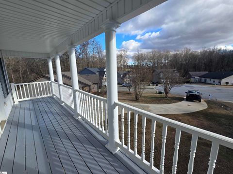 A home in Easley