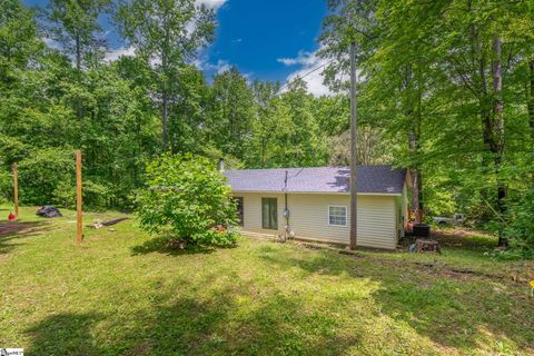 A home in Easley