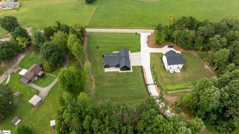 A home in Taylors