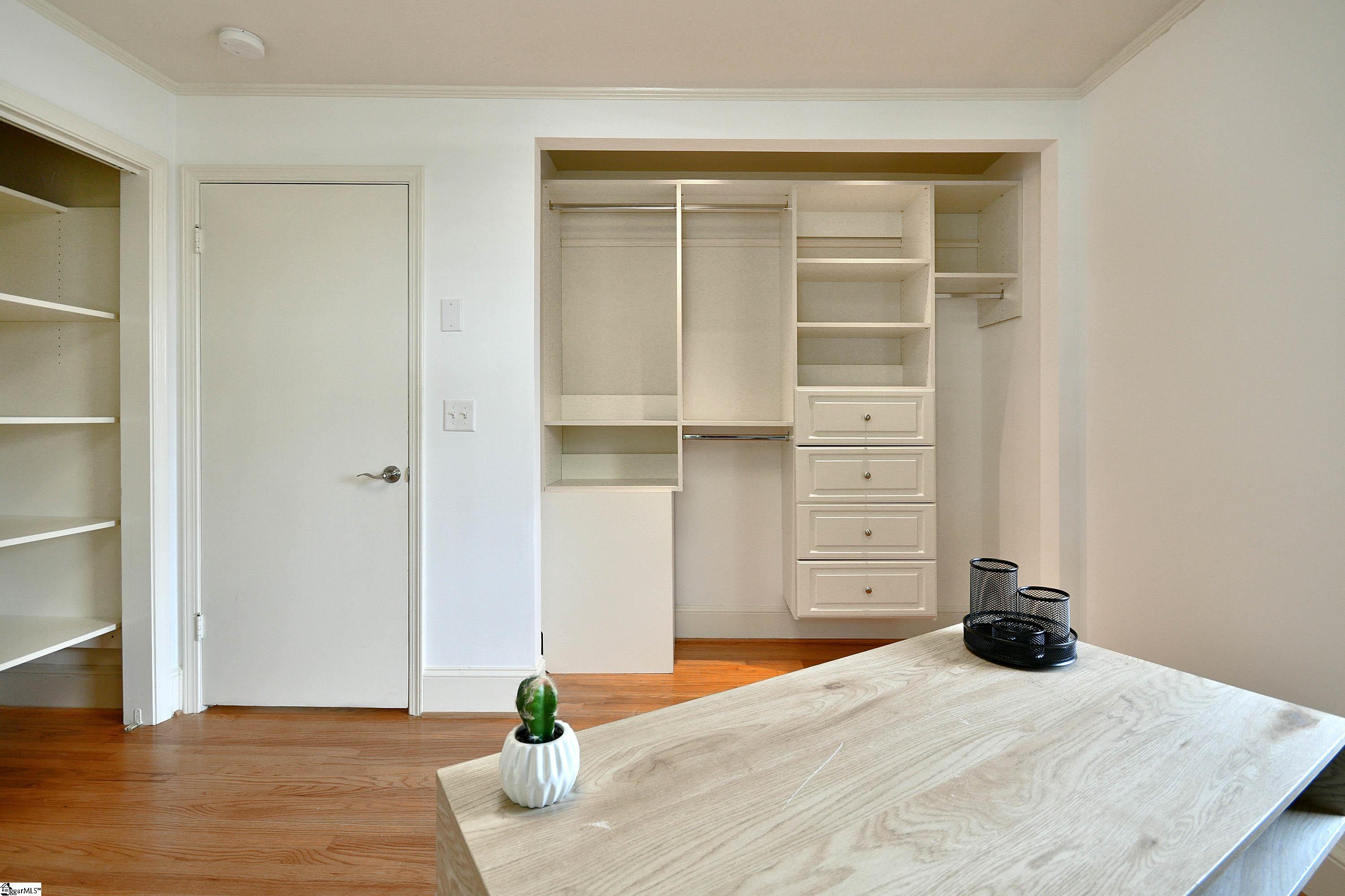 Taylors, South Carolina 29687, United States, 3 Bedrooms Bedrooms, ,2 BathroomsBathrooms,Residential,Contingent,22726