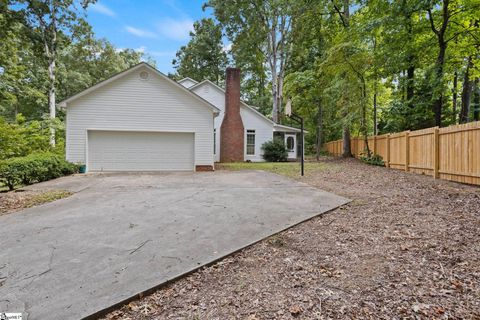 A home in Easley