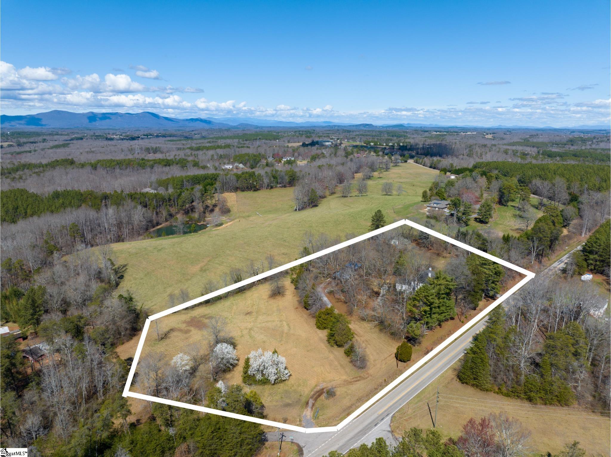 10654 Highway 11