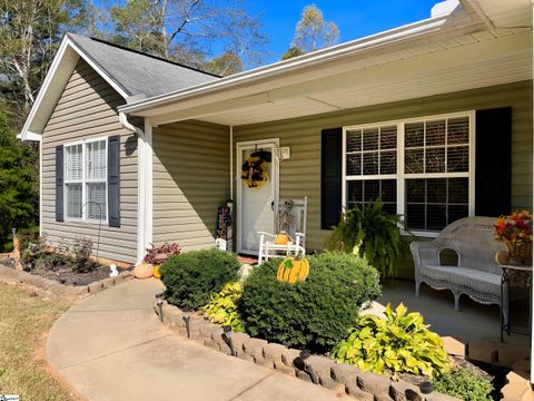 A home in Duncan