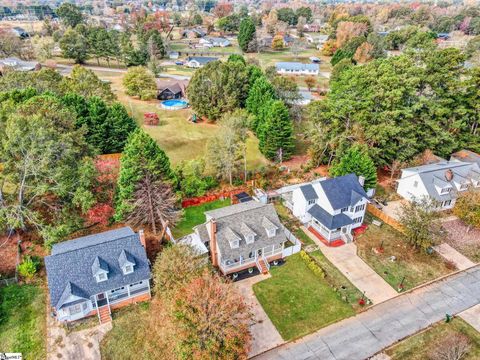 A home in Easley