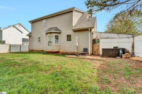 A home in Easley