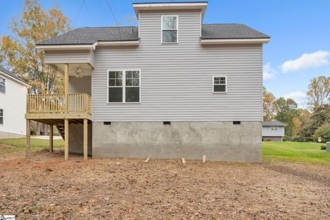 A home in Easley