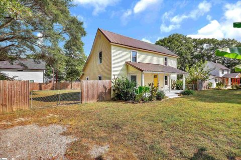 A home in Williamston