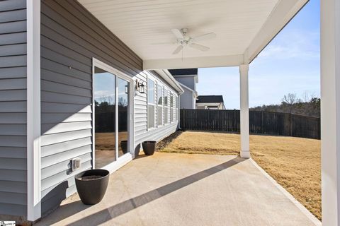 A home in Easley