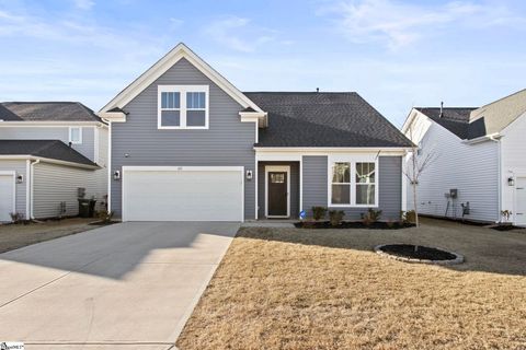 A home in Easley