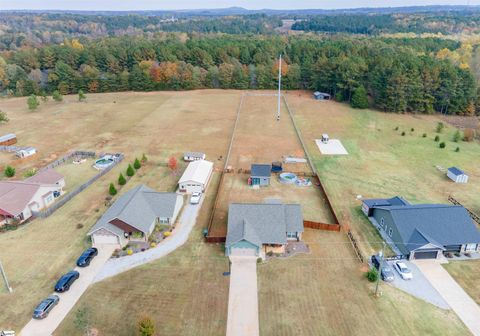 A home in Chesnee