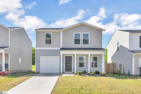 A home in Duncan