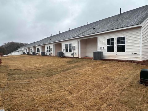 A home in Duncan