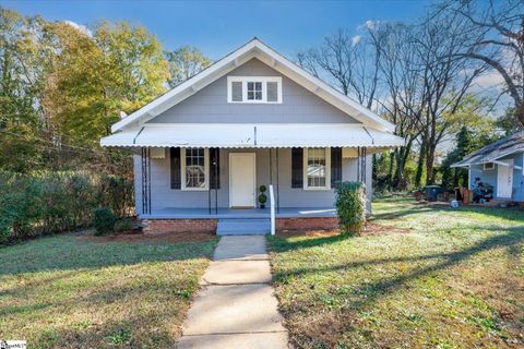 A home in Laurens