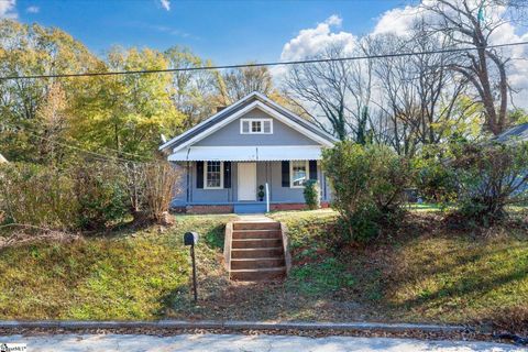 A home in Laurens