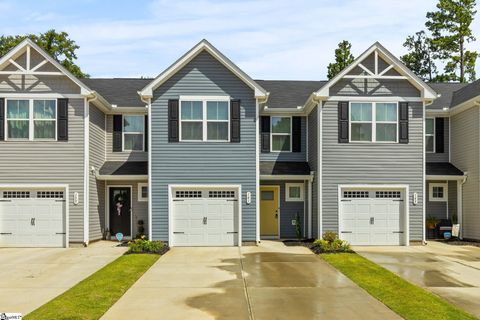 Townhouse in Greenville SC 141 Sarnesfield Way.jpg